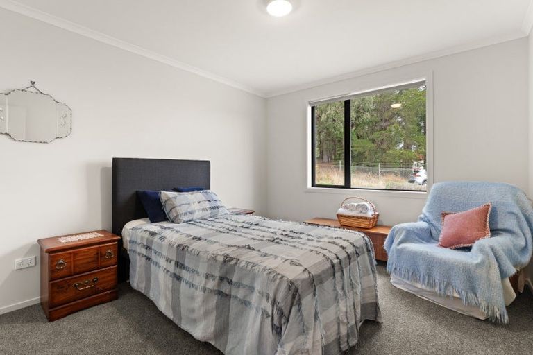 Photo of property in 17 Abbotts Hill Road, Abbotsford, Dunedin, 9018