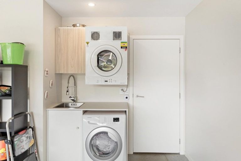 Photo of property in 12 Maize Street, Jacks Point, Queenstown, 9371