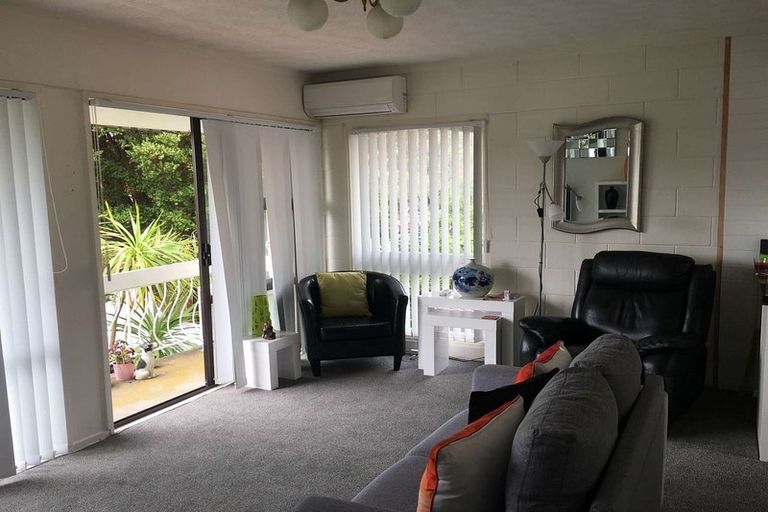 Photo of property in 10/1 Glen Road, Browns Bay, Auckland, 0630