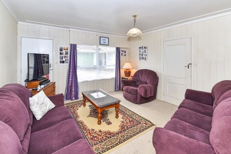 Photo of property in 1/27 Manse Road, Pahurehure, Papakura, 2113