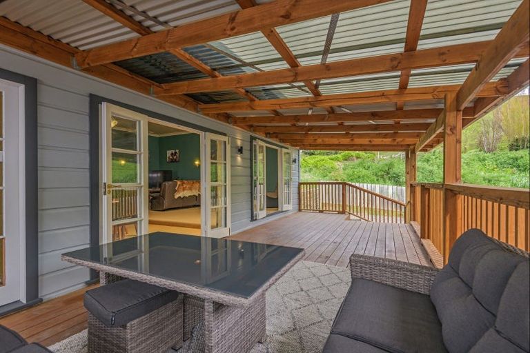 Photo of property in 64 Kiwi Road, Taihape, 4720