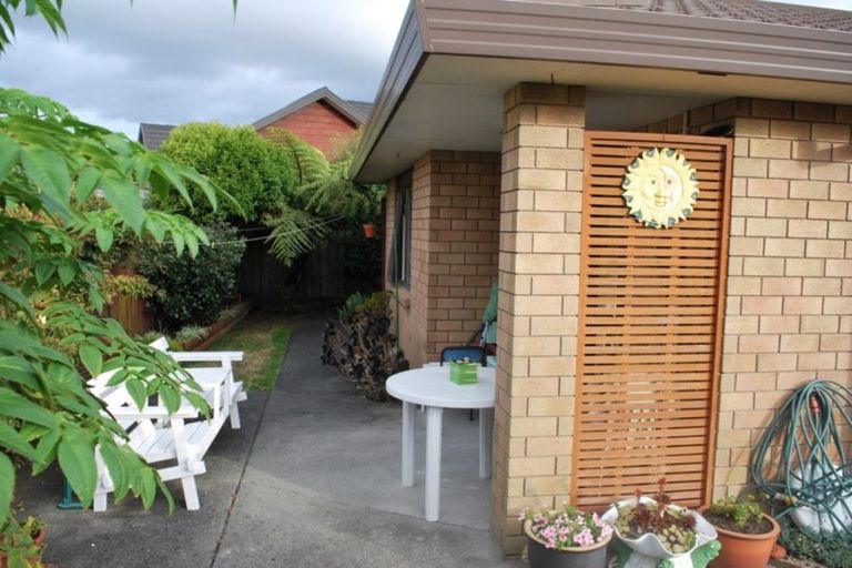 Photo of property in 94 Cedar Drive, Paraparaumu Beach, Paraparaumu, 5032