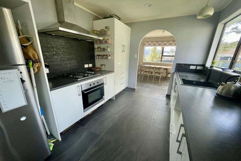 Photo of property in 8 Buller Grove, Naenae, Lower Hutt, 5011