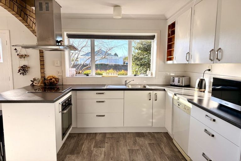 Photo of property in 73 Adamson Crescent, Glengarry, Invercargill, 9810
