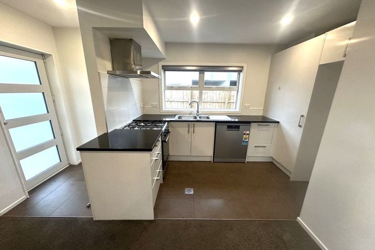 Photo of property in 1/53 May Street, Hamilton East, Hamilton, 3216