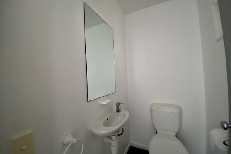 Photo of property in Sirocco Apartments, 608/8 Church Street, Wellington Central, Wellington, 6011