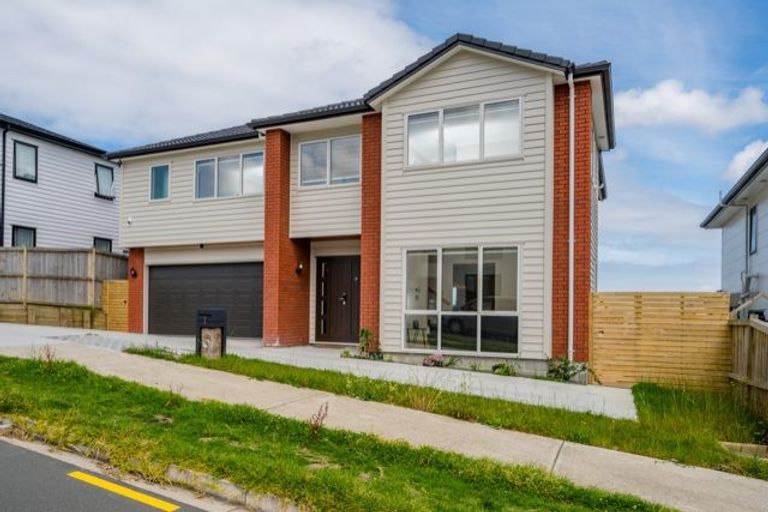 Photo of property in 7 Drover Close, Flat Bush, Auckland, 2019