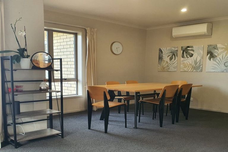 Photo of property in 14 Hector Drive, Rototuna North, Hamilton, 3210