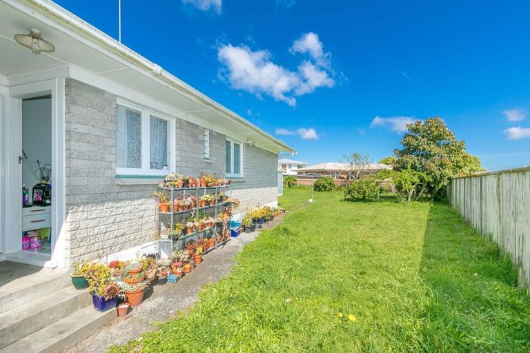 Photo of property in 51 Nevada Road, Silverdale, Hamilton, 3216