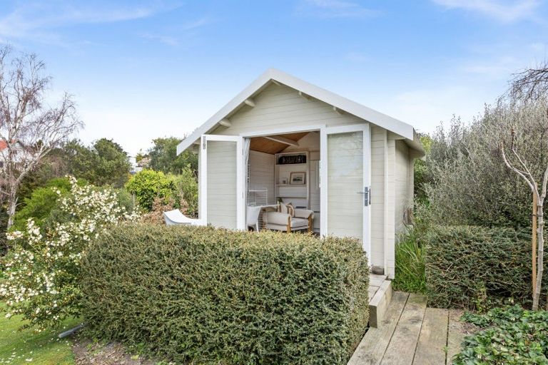 Photo of property in 113a Chaucer Road, Hospital Hill, Napier, 4110