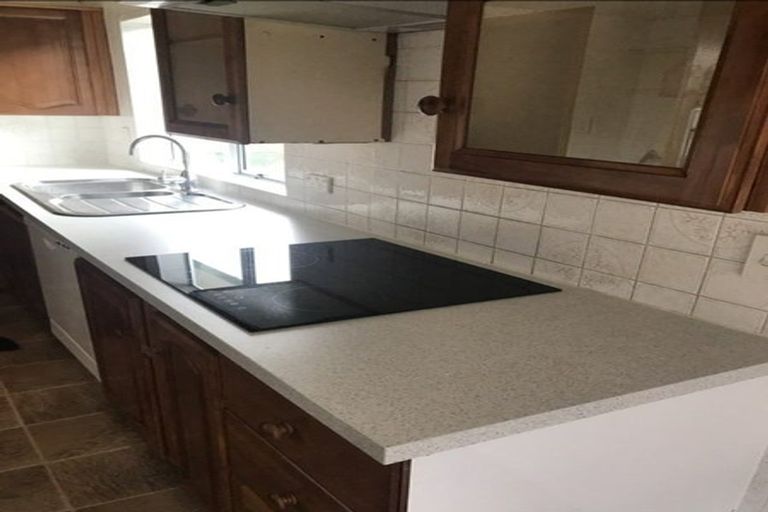 Photo of property in 2/30 Arthur Road, Hillpark, Auckland, 2102