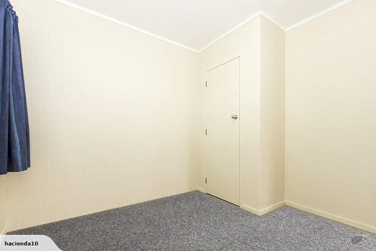 Photo of property in 1/4 Panorama Road, Mount Wellington, Auckland, 1060