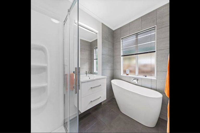 Photo of property in 10 Abelia Avenue, Mount Maunganui, 3116