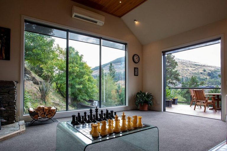 Photo of property in 67 Mcchesney Road, Arthurs Point, Queenstown, 9371