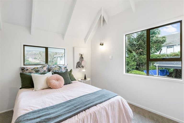 Photo of property in 2/38 Waiau Street, Torbay, Auckland, 0630