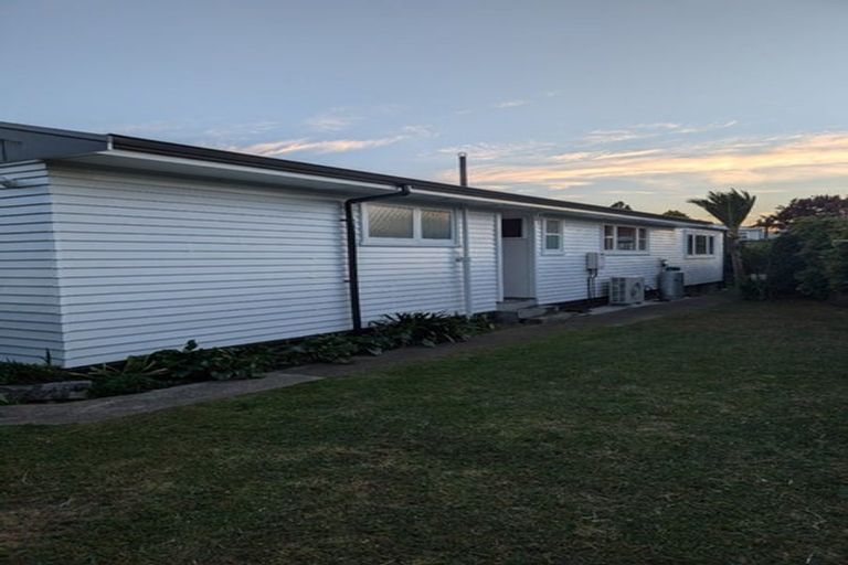 Photo of property in 53 Clawton Street, Westown, New Plymouth, 4310