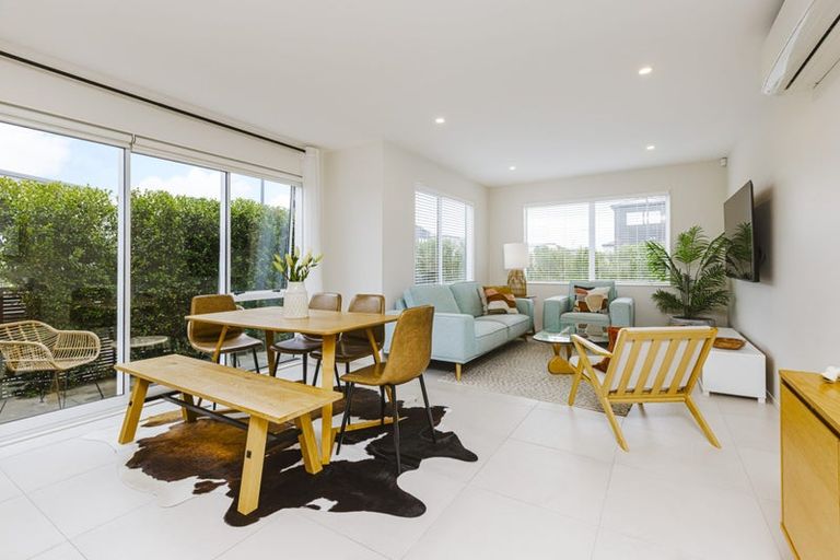 Photo of property in 36 Exmoor Road, Karaka, Papakura, 2113