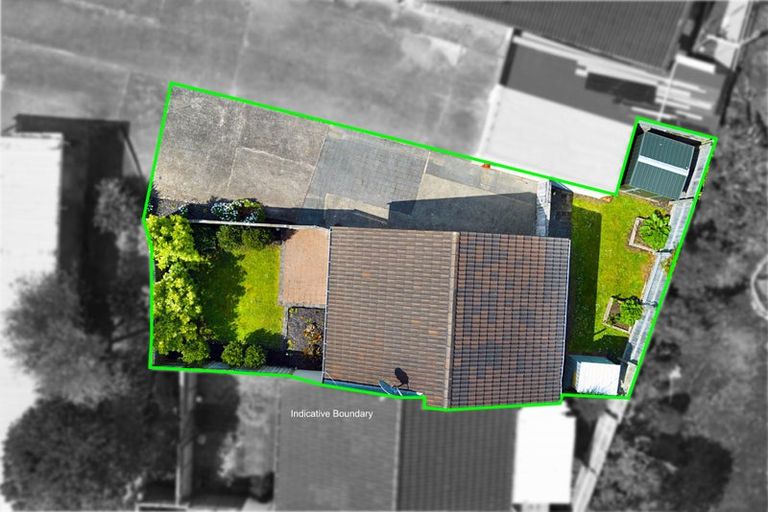 Photo of property in 14/85 Edmonton Road, Henderson, Auckland, 0612