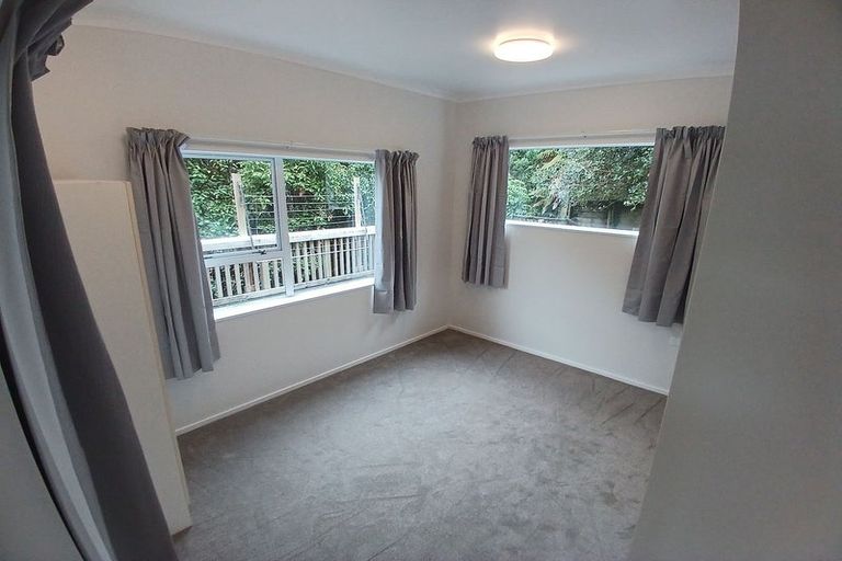 Photo of property in 64 Dorset Avenue, Westown, New Plymouth, 4310
