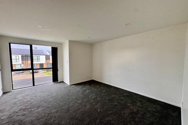 Photo of property in 57 Paapaakiri Loop, Takanini, 2112