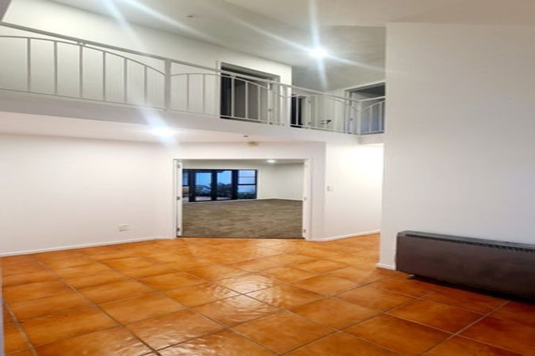 Photo of property in 10b Swanleigh Place, Ilam, Christchurch, 8041