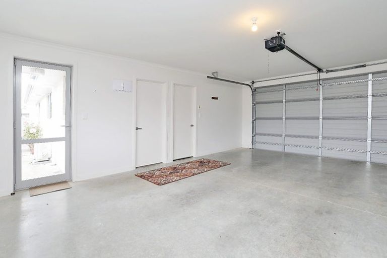 Photo of property in 12 Queen Street, Winton, 9720
