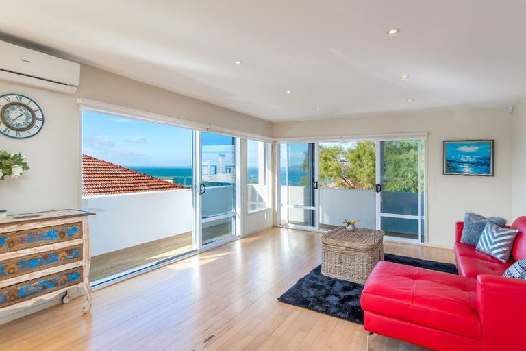 Photo of property in 150 Aberdeen Road, Campbells Bay, Auckland, 0620