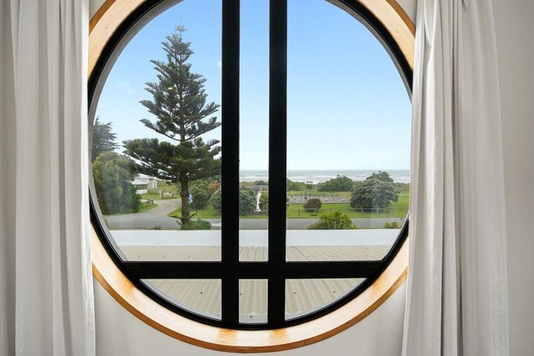 Photo of property in 6 Buxton Place, Gore Bay, Cheviot, 7383