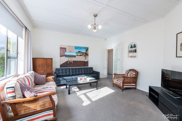 Photo of property in 11 Jessie Street, Petone, Lower Hutt, 5012