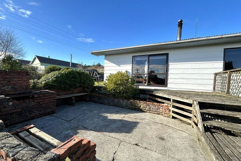 Photo of property in 2 Wangaloa Road, Kaitangata, 9210