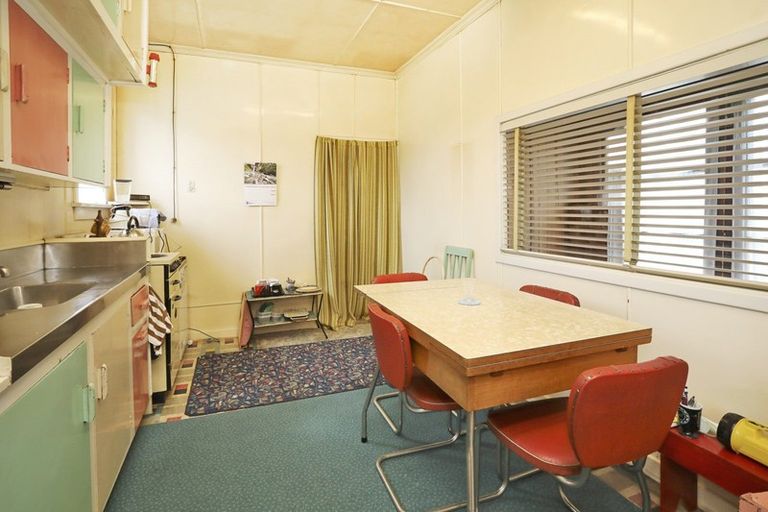 Photo of property in 25 Conyers Street, Georgetown, Invercargill, 9812