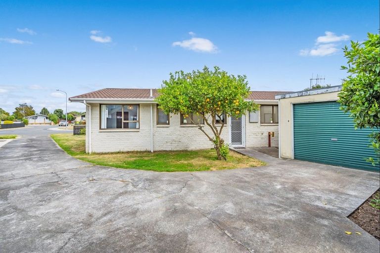 Photo of property in 31 Manawa Avenue, Raumati Beach, Paraparaumu, 5032