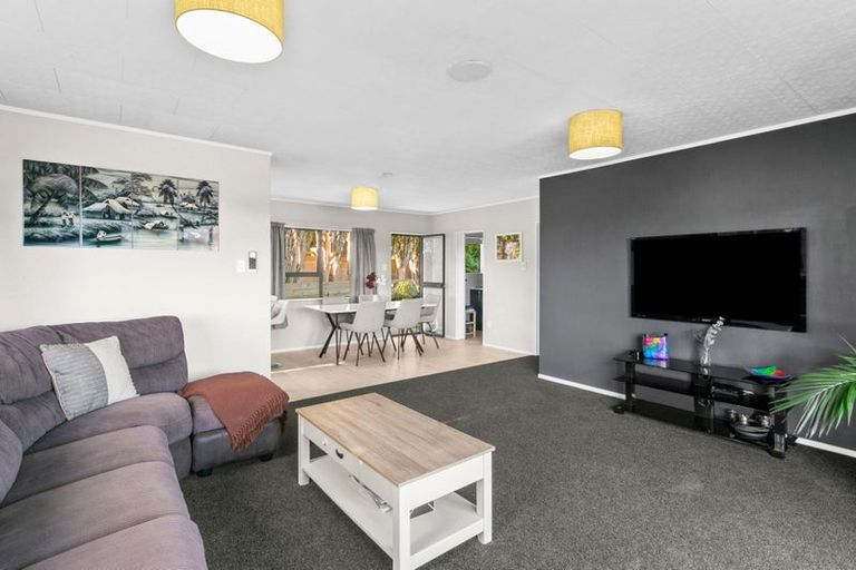 Photo of property in 8 Puketotara Street, Highlands Park, New Plymouth, 4312