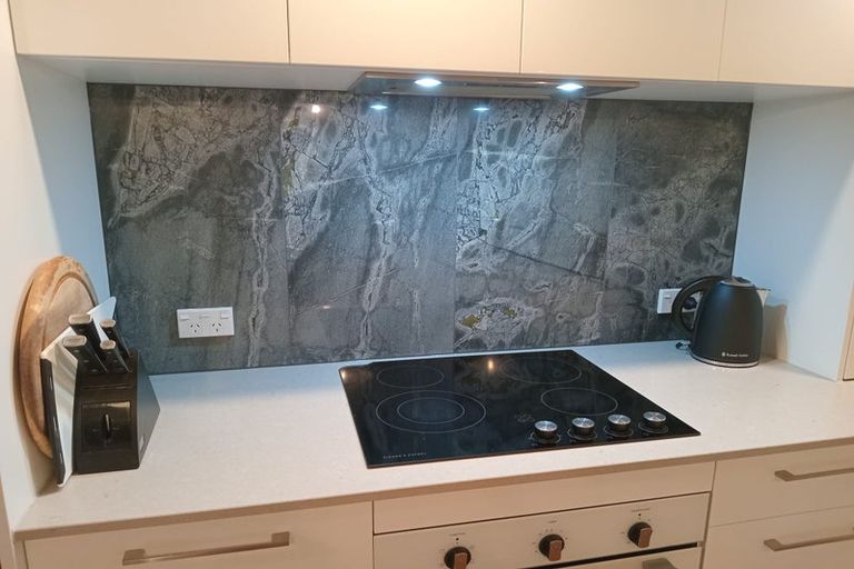 Photo of property in 183 Waimumu Road, Massey, Auckland, 0614