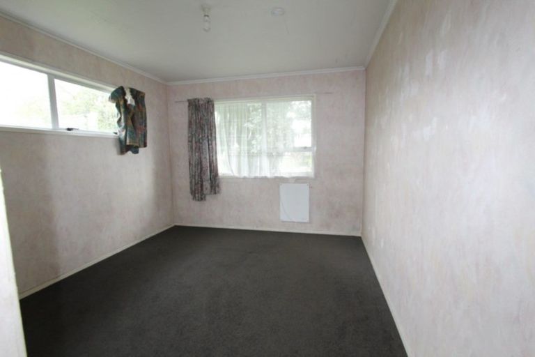 Photo of property in 6 Waitara Place, Tokoroa, 3420