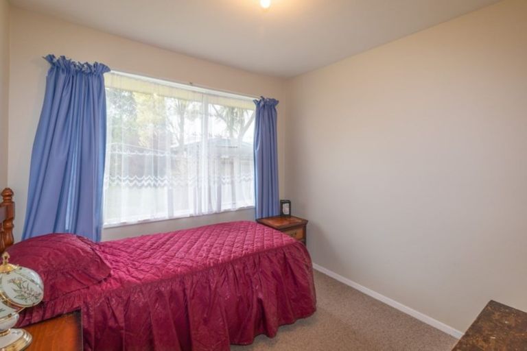 Photo of property in 30 Cottonwood Street, Parklands, Christchurch, 8083
