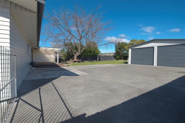 Photo of property in 12 Merton Crescent, Pirimai, Napier, 4112