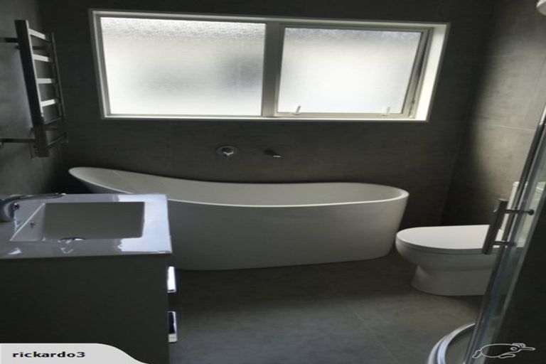 Photo of property in 16 Calcite Avenue, Flat Bush, Auckland, 2019