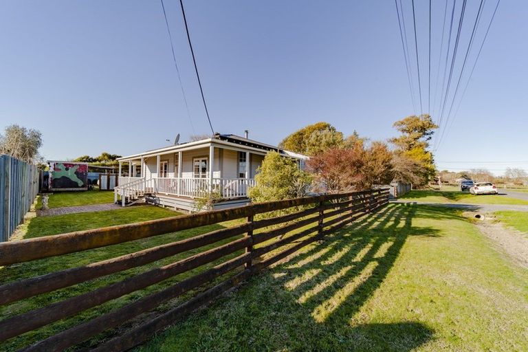 Photo of property in 23 Dee Street, Otane, 4202