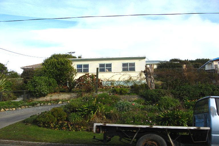 Photo of property in 16 Pilcher Avenue, Bluff, 9814