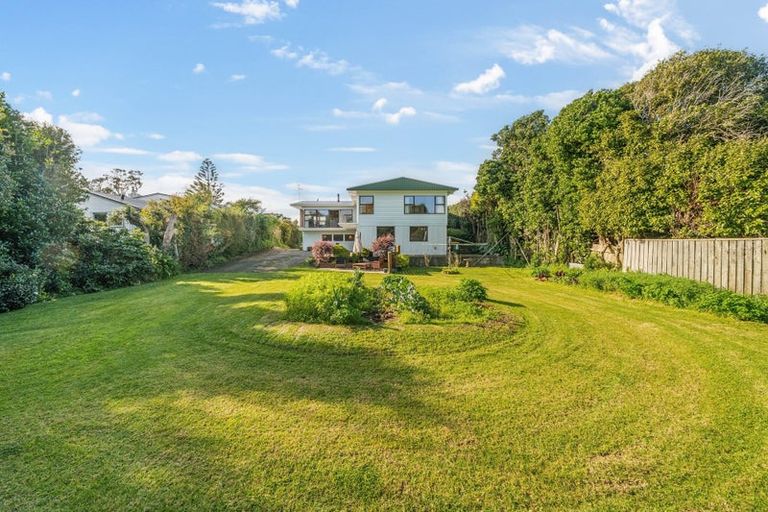 Photo of property in 78c Main Road, Titahi Bay, Porirua, 5022