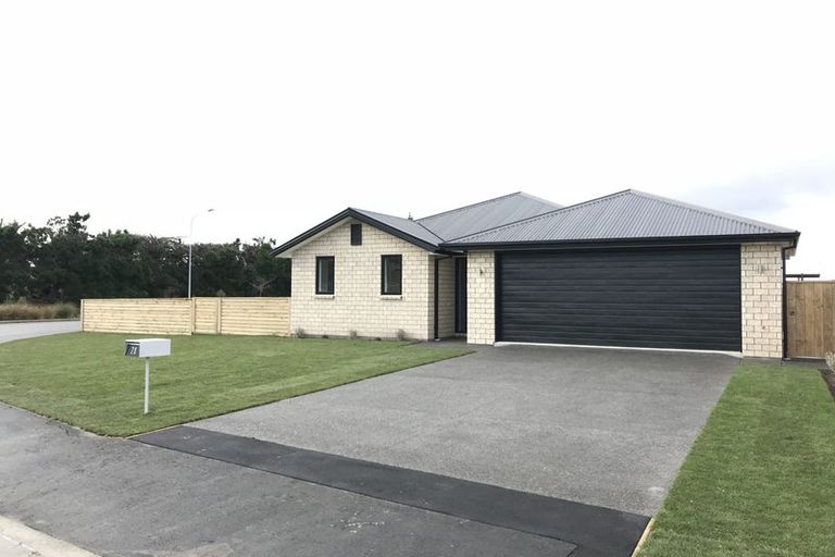 Photo of property in 28 Robert Duncan Road, Belfast, Christchurch, 8051