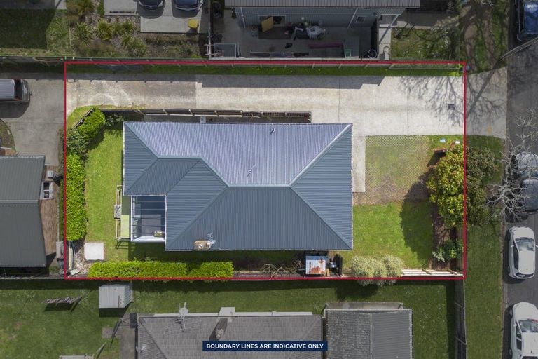 Photo of property in 28 Montgomery Avenue, Pukekohe, 2120