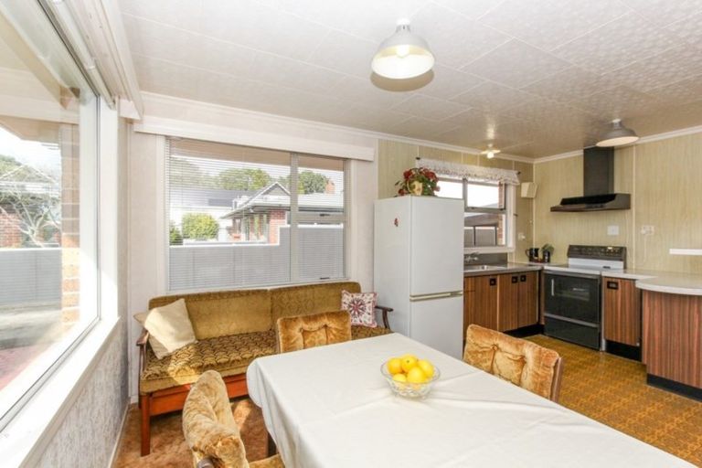 Photo of property in 40 Richmond Street, Fitzroy, New Plymouth, 4312