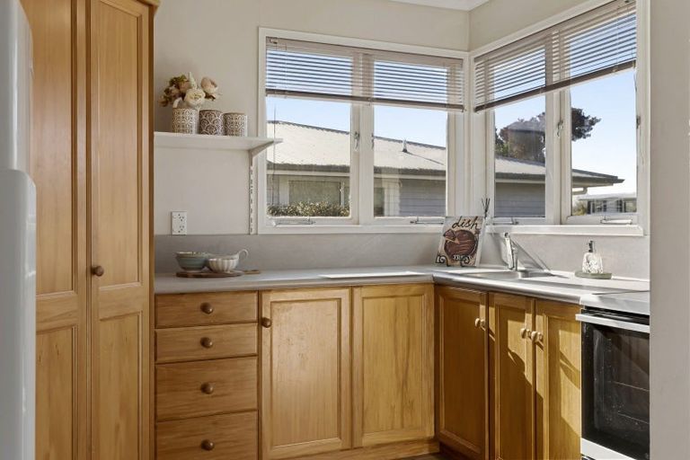 Photo of property in 12 Charles Crescent, Rainbow Point, Taupo, 3330