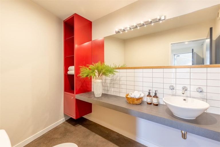 Photo of property in 51 Oxley Avenue, St Albans, Christchurch, 8014