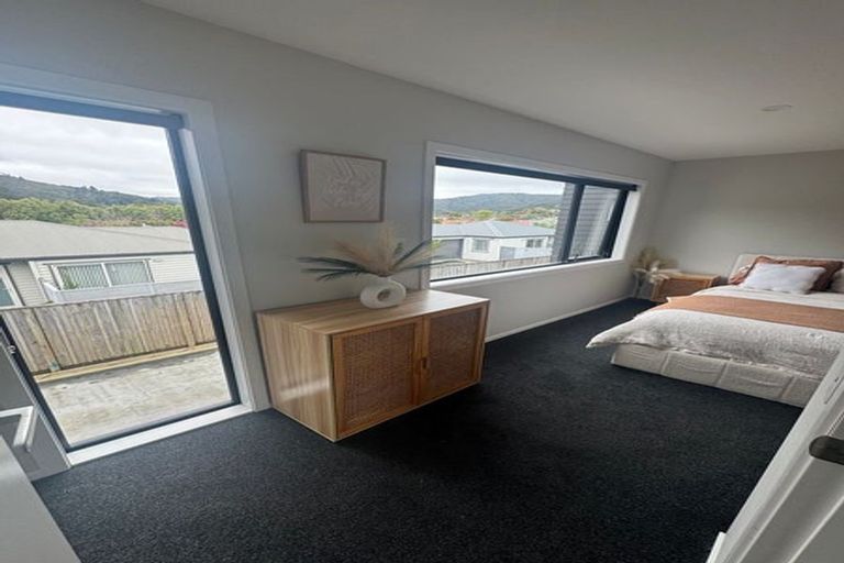 Photo of property in 5a Moohan Street, Wainuiomata, Lower Hutt, 5014