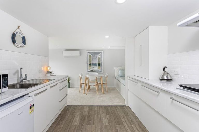 Photo of property in 49 The Ritz, Orewa, 0931