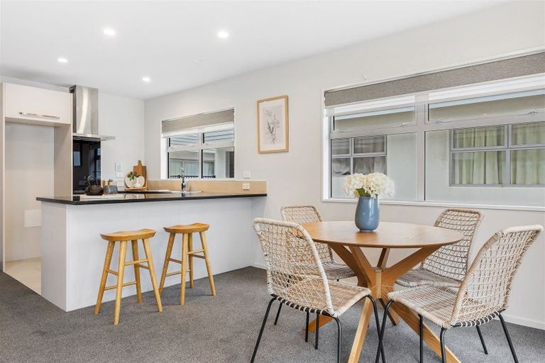 Photo of property in 2/33 Elizabeth Street, Riccarton, Christchurch, 8041