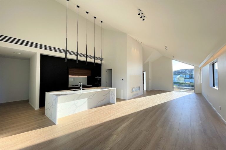 Photo of property in 6 Jane Maree Road, Kumeu, 0810